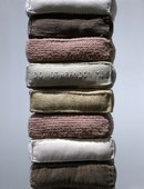 Louise Bourgeois. Do Not Abandon Me (detail). 2001