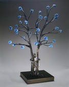 Louise Bourgeois. Embracing the Tree. 2001